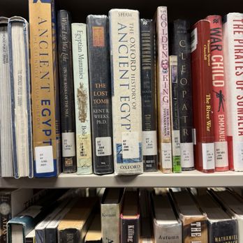Chicago Public Library - Edgebrook - Libraries Near Me - Chicago, Illinois