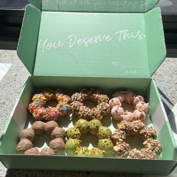 Dochi - Half dozen - Donuts Near Me - Seattle, Washington
