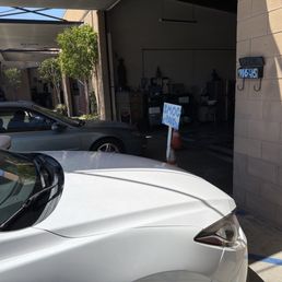 Charlie's Smog test Shop.