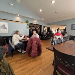Lake House Tavern - Interior