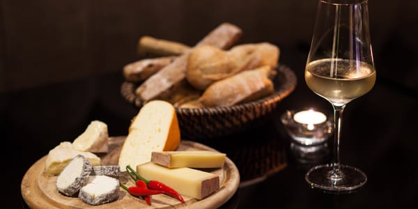 B Montmartre Hôtel by null