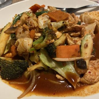Thai Spice - Massaman Curry with chicken - Thai Near Me - Peachtree City, Georgia Thai Spice - Massaman Curry with chicken - Thai Near Me - Peachtree City, Georgia