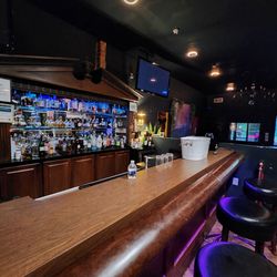High Society Lounge - Bar