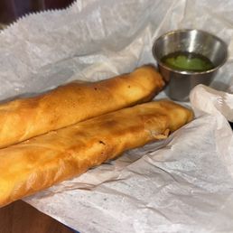 Dynamite Lumpia