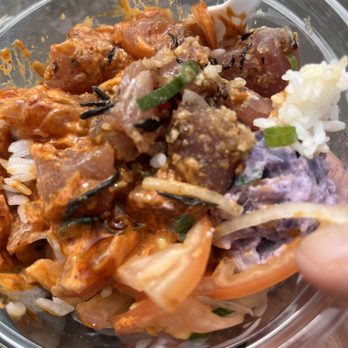 Poke Market - Spicy Hawaiian Poke Bowl. - Poke Near Me - Hilo, Hawaii Poke Market - Spicy Hawaiian Poke Bowl. - Poke Near Me - Hilo, Hawaii
