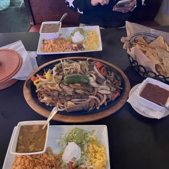 Jardin Corona - Beef fajitas for two - Mexican Near Me - Marble Falls, Texas Jardin Corona - Beef fajitas for two - Mexican Near Me - Marble Falls, Texas