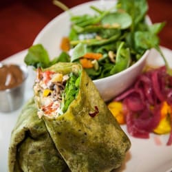 Pub Fiction Gasbar & Grill - Tasty wrap!