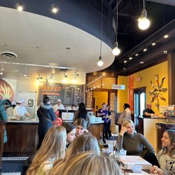 Punch Neapolitan Pizza - Maple Grove - The line to order