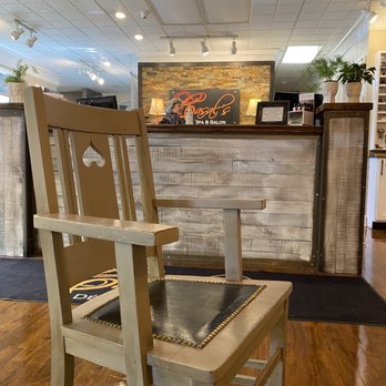 Casal's de' Spa & Salon - Canfield - Front desk - Day Spas Near Me - Canfield, Ohio Casal's de' Spa & Salon - Canfield - Front desk - Day Spas Near Me - Canfield, Ohio