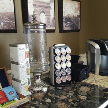 Scott Campbell Salon - Free drinks - Hair Salons Near Me - Huntsville, Alabama Scott Campbell Salon - Free drinks - Hair Salons Near Me - Huntsville, Alabama