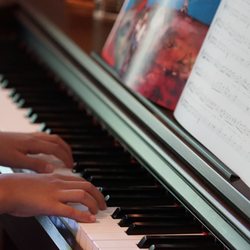 Synchronicity Studio of Music - Piano Lessons in Port Moody, British Columbia