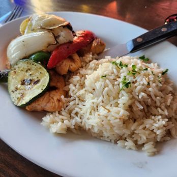 El Basha Restaurant - Chicken Kabob - Middle Eastern Near Me - Worcester, Massachusetts El Basha Restaurant - Chicken Kabob - Middle Eastern Near Me - Worcester, Massachusetts
