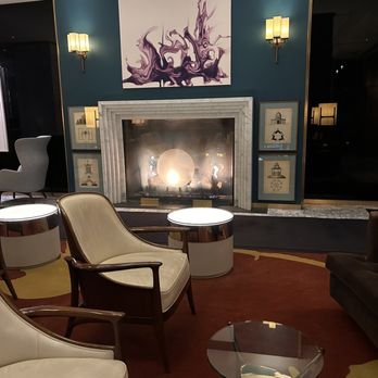 Viceroy Chicago - Lobby - Hotels Near Me - Chicago, Illinois