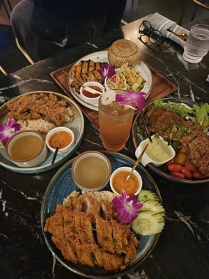 Osha Thai Montgomery by null