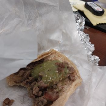 Taqueria El Porton - No cilantro or onions - Mexican Near Me - Bloomington, Illinois Taqueria El Porton - No cilantro or onions - Mexican Near Me - Bloomington, Illinois