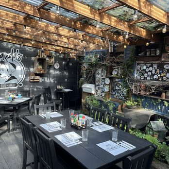 Wanda's Cafe + Bakery - Outdoor covered area, very cool - Bakeries Near Me - Nehalem, Oregon