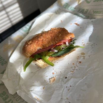 Subway - Spicy Italian - Fast Food Near Me - Oakhurst, California