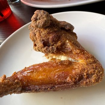 Chartres House - Crawfish Boil Wings - Beer Bar Near Me - New Orleans, Louisiana