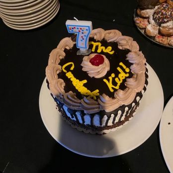 Sweet Surrender Bake House - Desserts Near Me - Levittown, New York