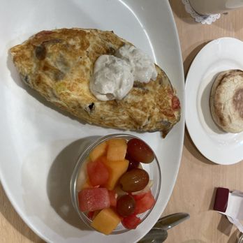 Eggs, Inc. Cafe Restaurant - Hercules omelette - Breakfast & Brunch Near Me - Chicago, Illinois