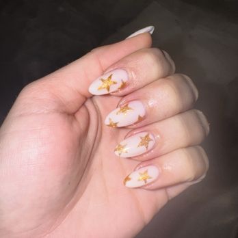 Pinkie's Nail Spa - Nail Salons Near Me - Santa Monica, California