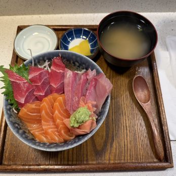 Tora Japanese Restaurant - K11. Sake Maguro Hamachi Don - Japanese Near Me - Boston, Massachusetts Tora Japanese Restaurant - K11. Sake Maguro Hamachi Don - Japanese Near Me - Boston, Massachusetts