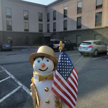 Hampton Inn Lehighton-Jim Thorpe - Patriot visits Hampton Inn - Hotels Near Me - Lehighton, Pennsylvania Hampton Inn Lehighton-Jim Thorpe - Patriot visits Hampton Inn - Hotels Near Me - Lehighton, Pennsylvania