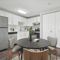 Village at Marshfield Apartments