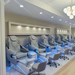 M Nail Spa II