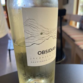 Obsidian Wine Co. - Wine Tasting Room Near Me - Sonoma, California Obsidian Wine Co. - Wine Tasting Room Near Me - Sonoma, California