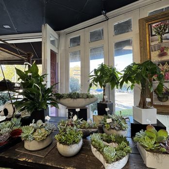 Duran's Flowers - Florists Near Me - Pasadena, California