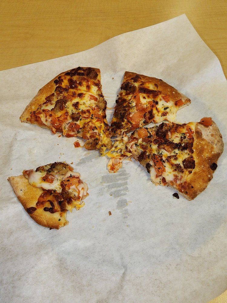 NICKNWILLY’S PIZZA Updated October 2024 21 Photos & 27 Reviews