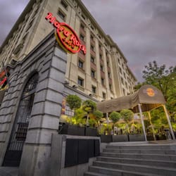 Hard Rock Cafe - Bienvenido / Welcome to the Hard Rock Cafe Madrid