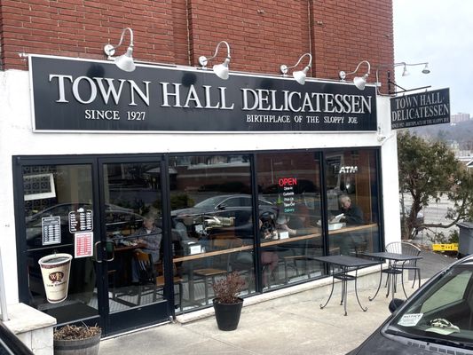 Town Hall Deli by null