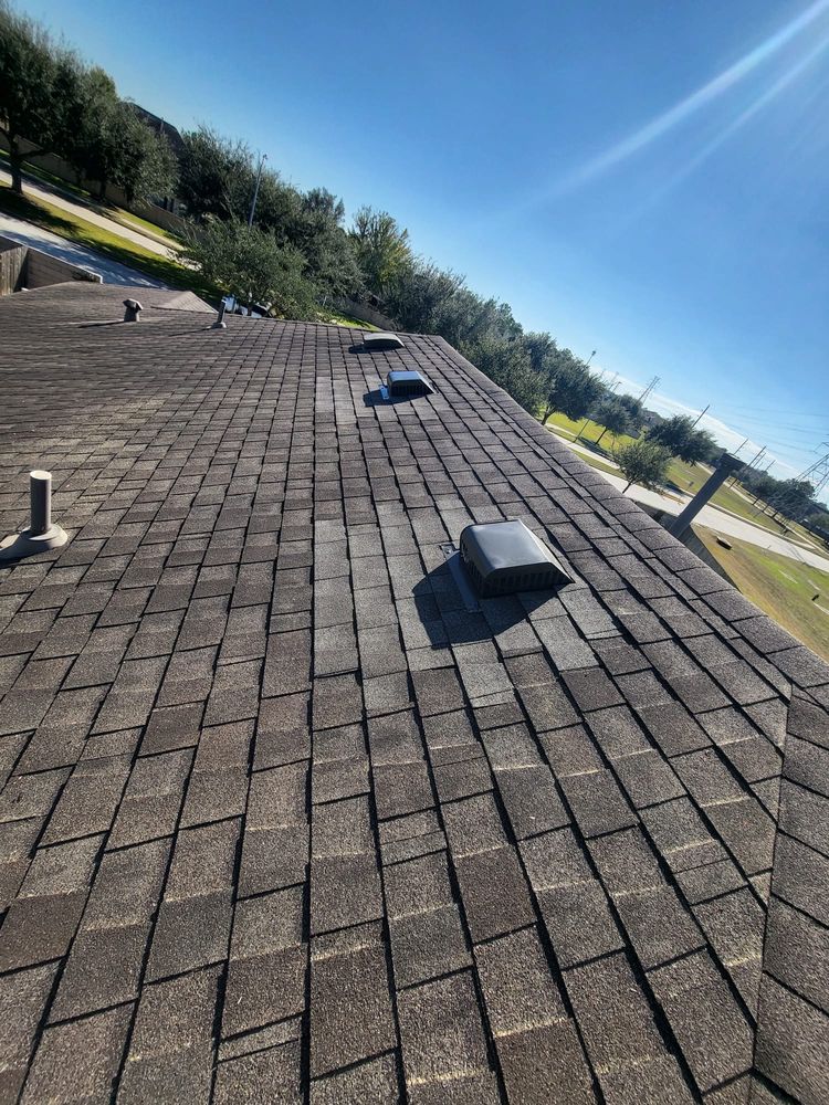 Slide of Texas Roof Masters