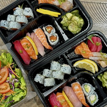 Take Sushi - Sushi & sashimi combo House salad - Japanese Near Me - Fullerton, California