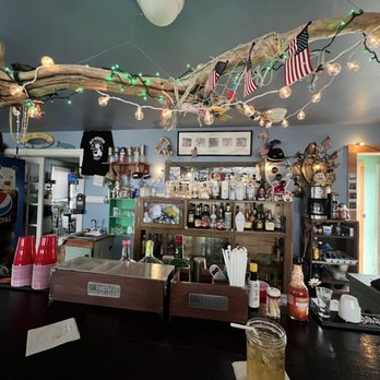 Ole Hookers East - a bar decorated for the holiday season - Salad Near Me - Eastport, Maine