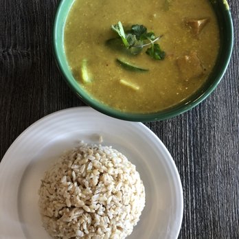 Loving Hut Southern - Curry with brown rice - Vegan Near Me - Tempe, Arizona