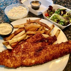 Magic Tree Pub & Eatery - Magic Haddock dinner