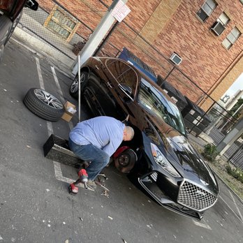 Mobile Brake Service - Tony doing his thing! - Auto Repair Near Me Mobile Brake Service - Tony doing his thing! - Auto Repair Near Me