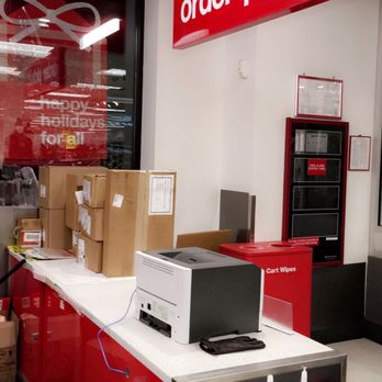 Target - Order pickup - Department Stores Near Me - Forest Hills, New York