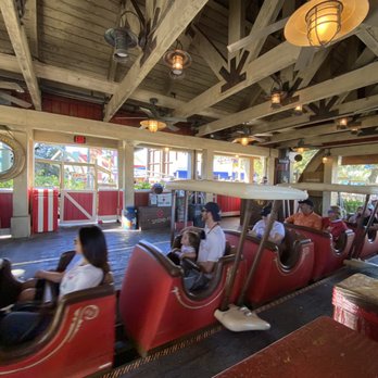 The Barnstormer - Pulling in - Amusement Parks Near Me - Orlando, Florida The Barnstormer - Pulling in - Amusement Parks Near Me - Orlando, Florida