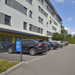 B&B Hotel Stuttgart-Vaihingen - Parklplatz