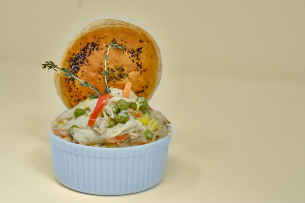 Aunt Ethel's Pot Pies by null