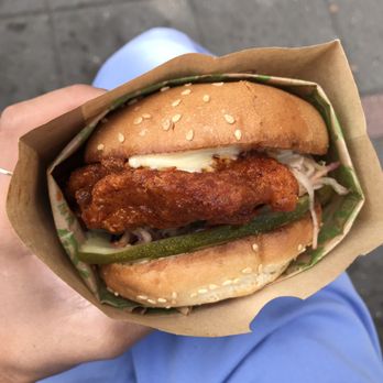 Super Duper Burgers - Spicy chicken sandwich - Burgers Near Me - Berkeley, California Super Duper Burgers - Spicy chicken sandwich - Burgers Near Me - Berkeley, California