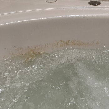 Paragon Casino Resort - Dirty tub - Casinos Near Me - Marksville, Louisiana