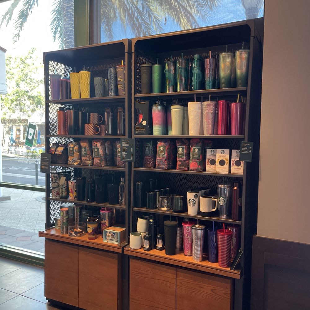 Starbucks - Vasos para café - Coffee & Tea Near Me - Clearwater, Florida Starbucks - Vasos para café - Coffee & Tea Near Me - Clearwater, Florida