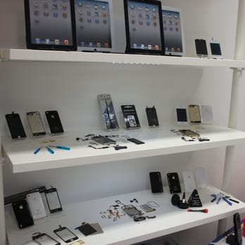 Phone-Hospital - Showroom mit immer wieder wechselnden Angeboten/Sortiment bzgl. Ersatzteile, Zubehör & Gadgets - Mobile Phone Repair Near Me - Dusseldorf, NW Phone-Hospital - Showroom mit immer wieder wechselnden Angeboten/Sortiment bzgl. Ersatzteile, Zubehör & Gadgets - Mobile Phone Repair Near Me - Dusseldorf, NW