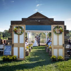 The Garden Outlet - We made these doors for a wedding back in September 2014.