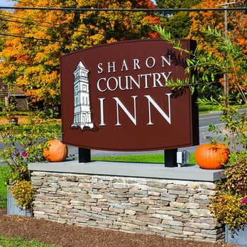 Sharon Country Inn - Hotels Near Me - Sharon, Connecticut